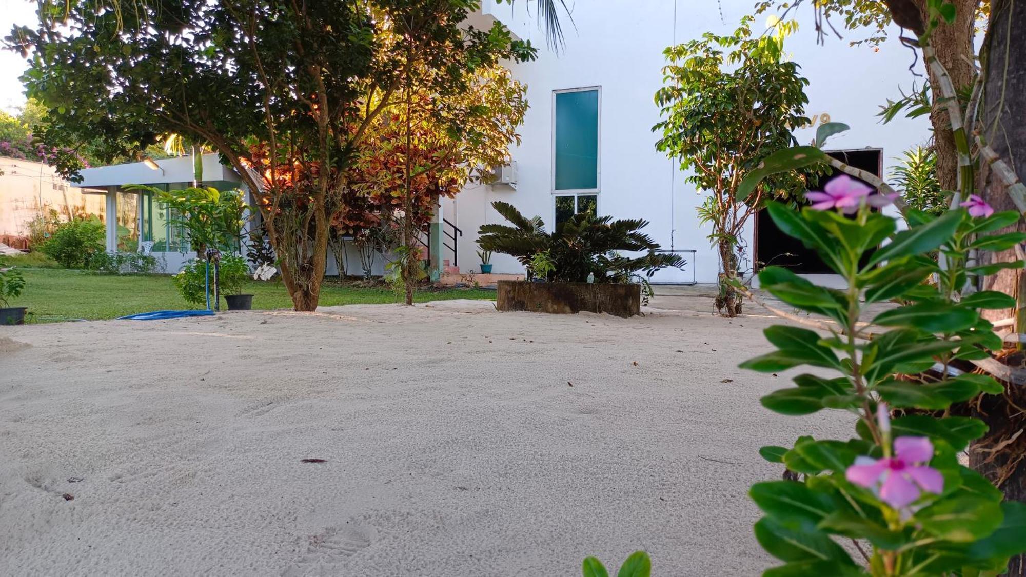 Batikseafood Airport & Room Ban Bo Sai Klang Exterior foto